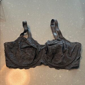 Lissi Balconette Bra
Non-Padded, With Wire